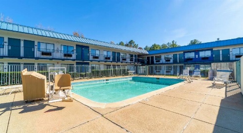 Xpress Inn & Extended Stays image 1