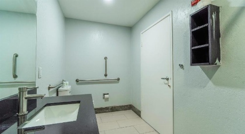 Xpress Inn & Extended Stays image 20