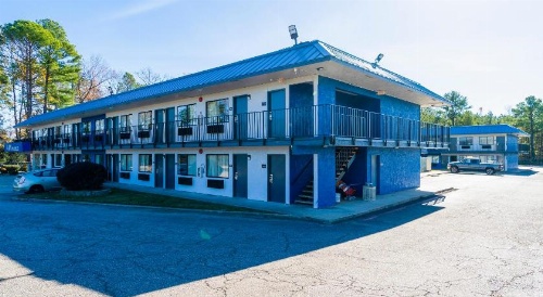 Xpress Inn & Extended Stays image 3