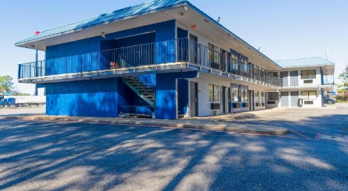 Xpress Inn & Extended Stays image 42