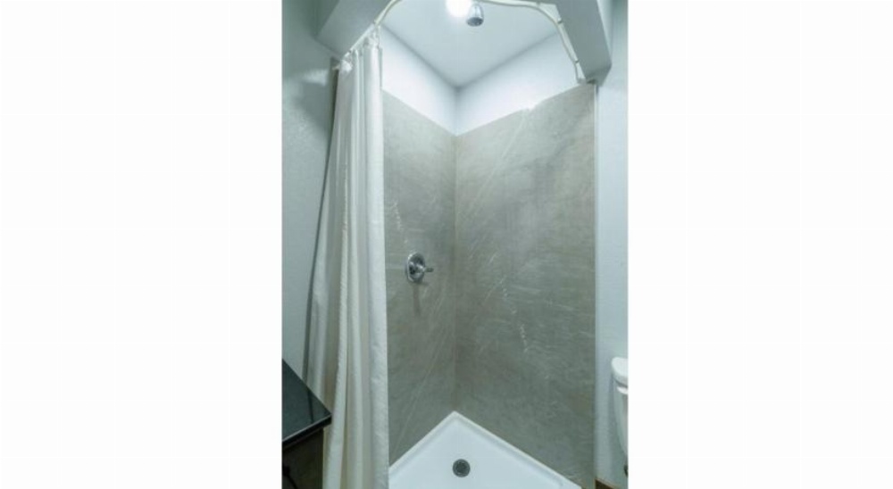 Xpress Inn & Extended Stays